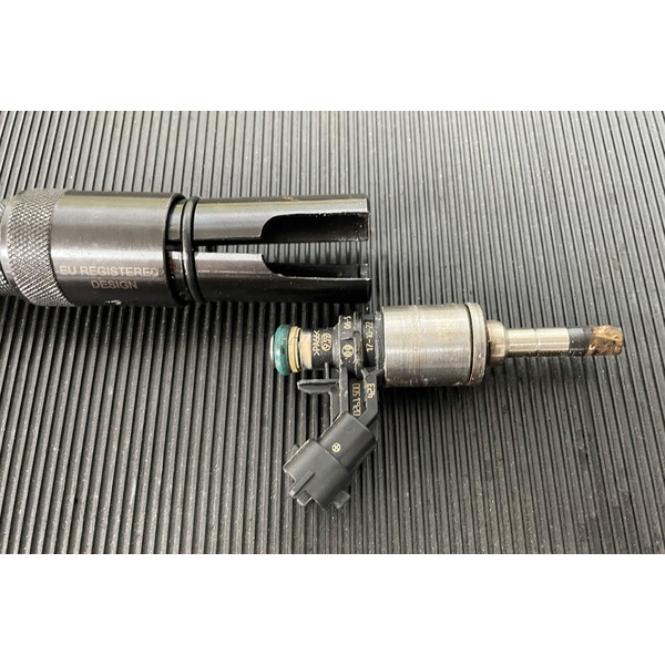 Laser Tools Instruments Petrol Injector Pull
